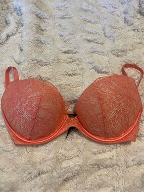 Victoria’s Secret Vexy Sexy Lace Push-Up Bra in Coral